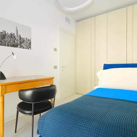 Luxury Con Terrazza, Palestra, Cowork & Box Privato Милан